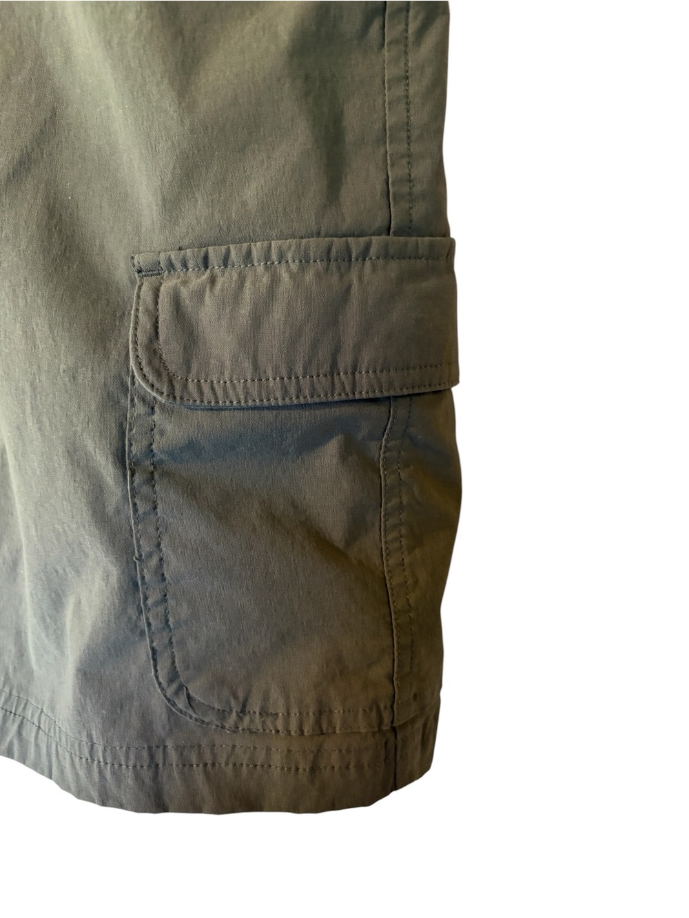 Eddie Bauer Olive Green Cargo Shorts - Picture 4 of 6